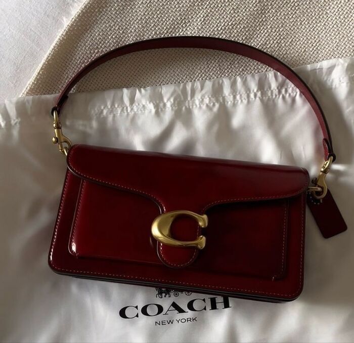 Coach теперь вместо сумок варит кофе - новый формат заманиловки для Gen Z?