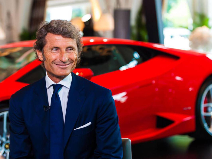 Один на всех — зачем арендуют руководителя отдела продаж?